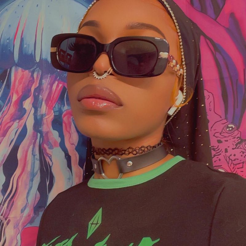 Nesha Denise portrait 4